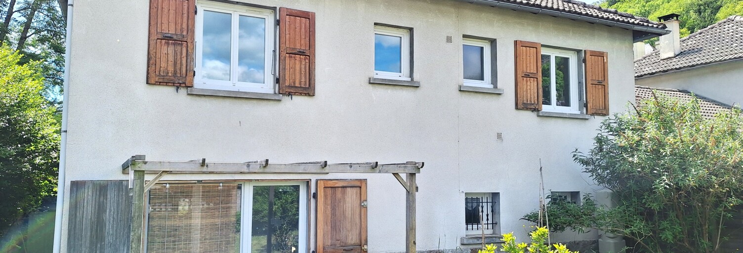 Maison 7 Pièces 154 m² à vendre à Vic-sur-Cère (15800)