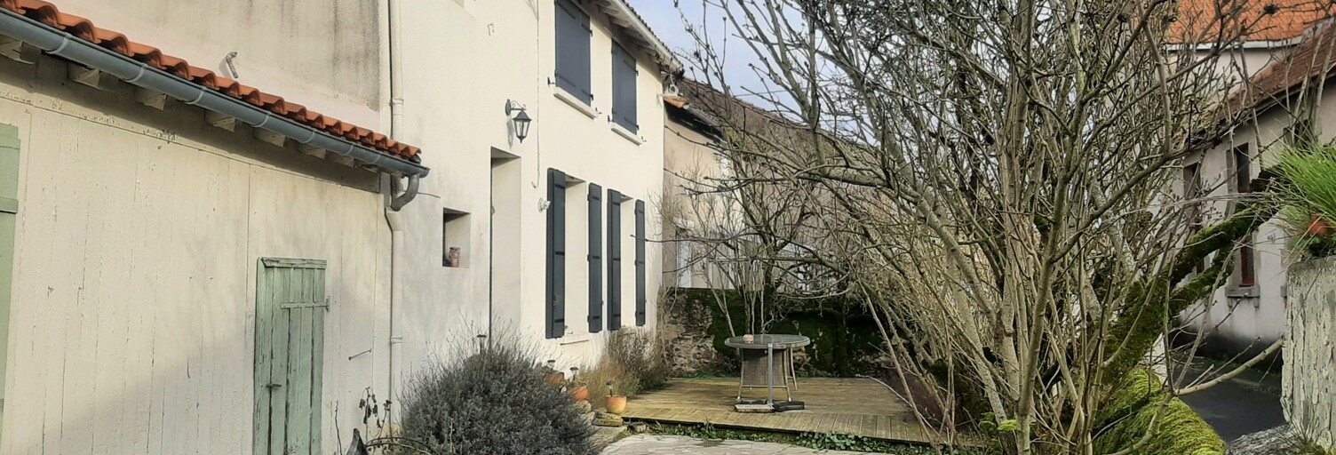 Maison 5 Pièces 136 m² à vendre à Bressuire (79300)