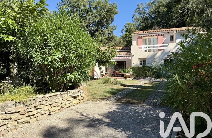 Vente Maison/villa 8 pièces — photo 4