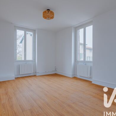 Appartement 4 pièces 270000 €