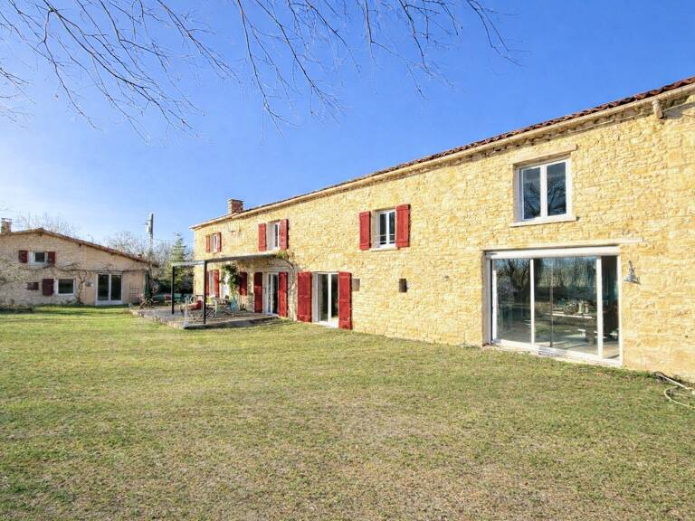Maison — photo 1