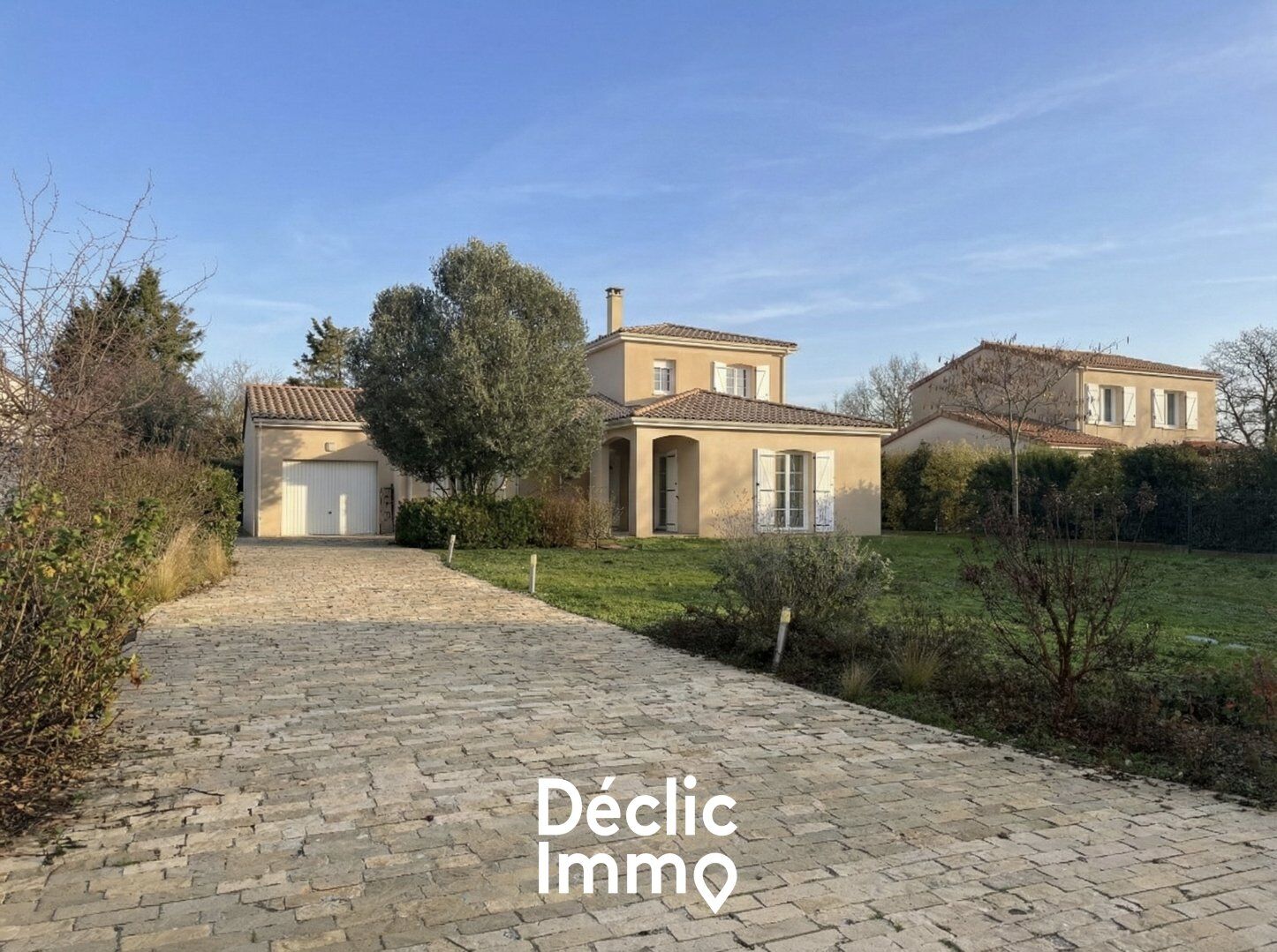 Villa / Maison  T5 à vendre Poitiers 86000