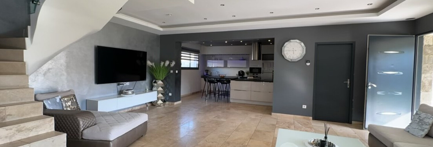 Maison 5 Pièces 160 m² à vendre à Roquemaure (30150)