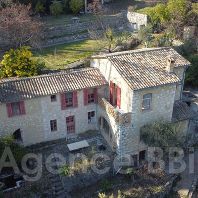 Maison 10 pièces 1350000 €