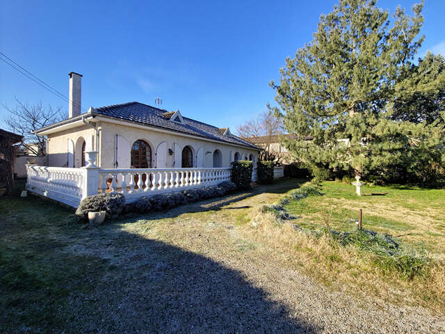 Centre Lavernose-Lacasse : plain-pied fonctionnel, 3 chambres, terrain divisible — photo du bien