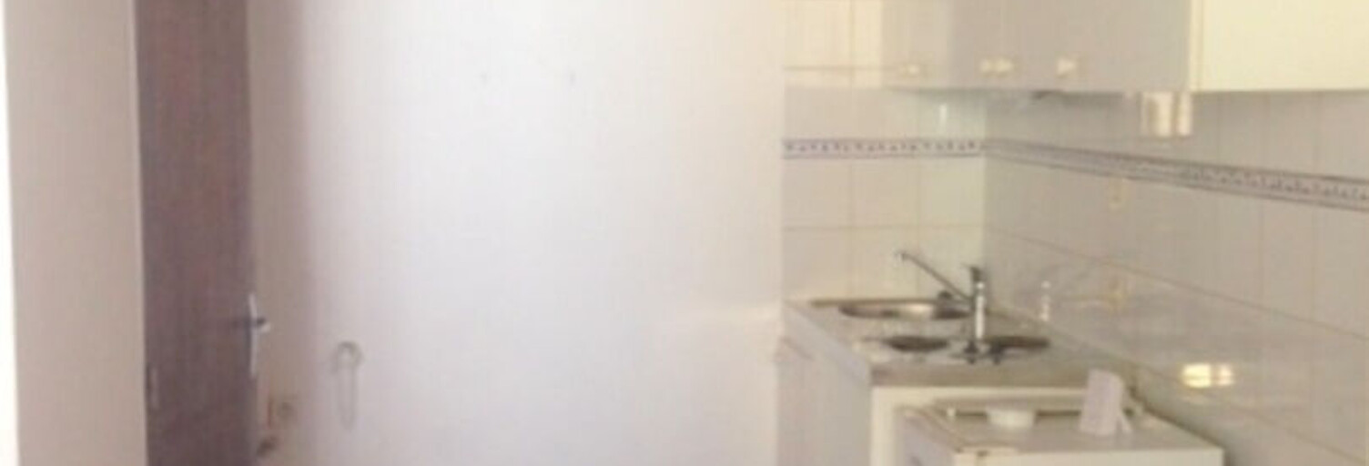 Appartement 1 Pièce 24 m² à louer à Saint-Chamas (13250)