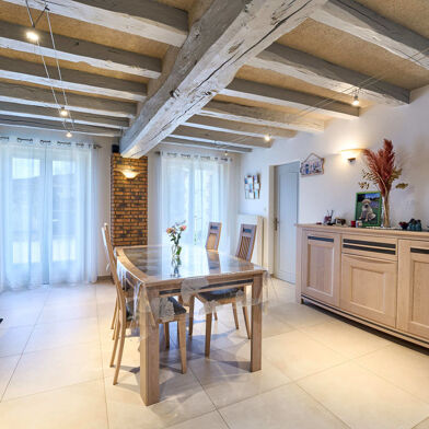 Maison 7 pièces 300000 €