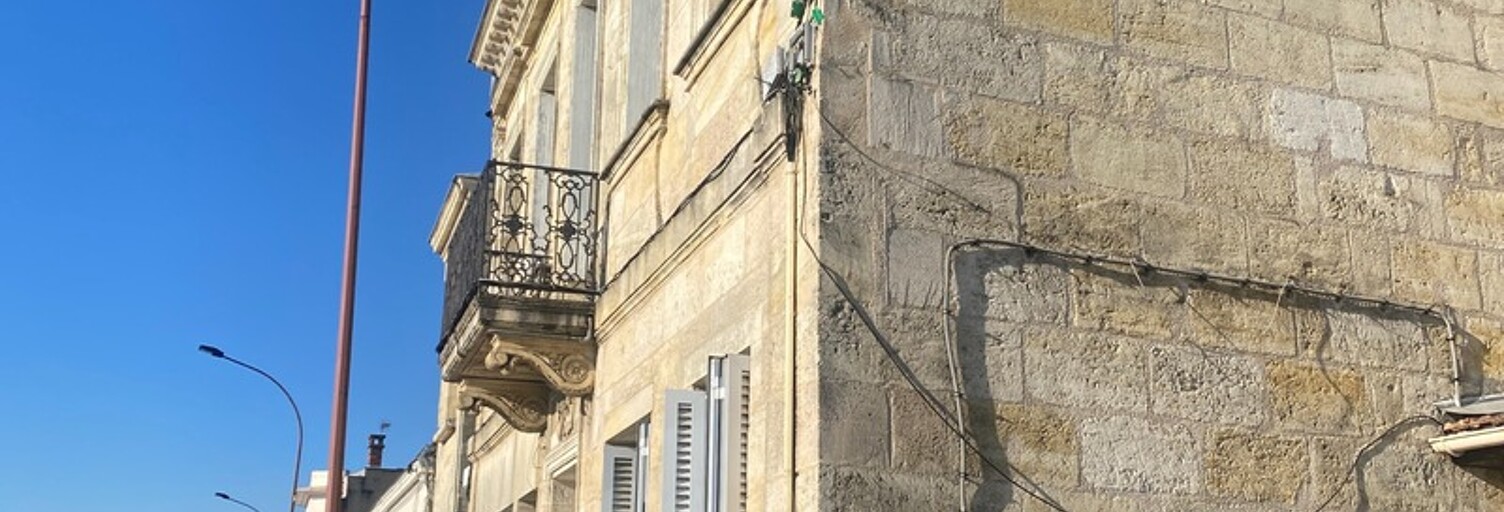 Immeuble  230 m² à vendre à Bordeaux (33000)