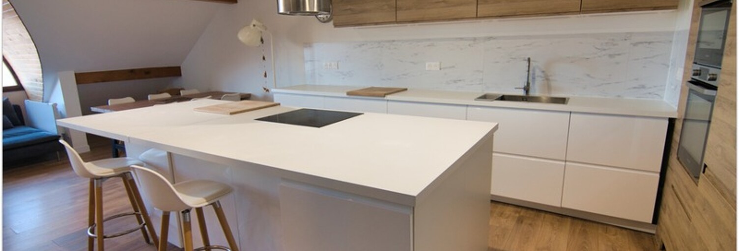 Appartement 5 Pièces 146 m² à vendre à Thoiry (01710)