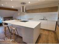 Duplex en dernier étage de 146 m² (208 m² au sol) avec double garage et cave — photo 2