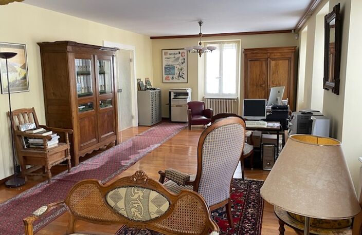 Maison bourgeoise - 313 m2- AUDINCOURT — photo 4