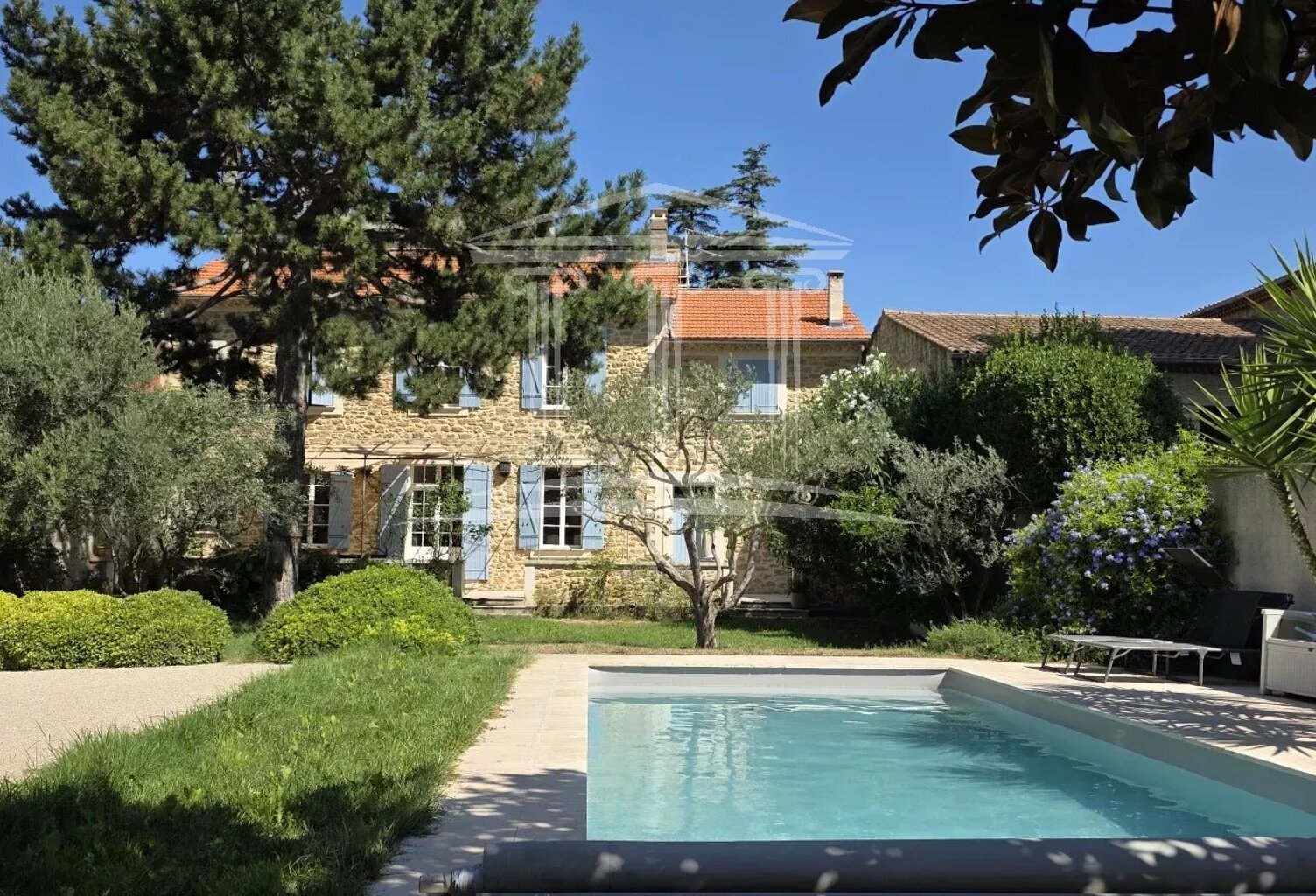 Mas de ville Sorgues — photo 1