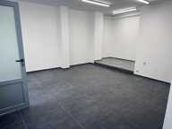Local commercial — photo 2