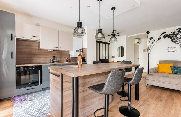 Appartement à vendre 3 pièces de 72.80 m² BONS EN CHABLAIS (74) — photo 2