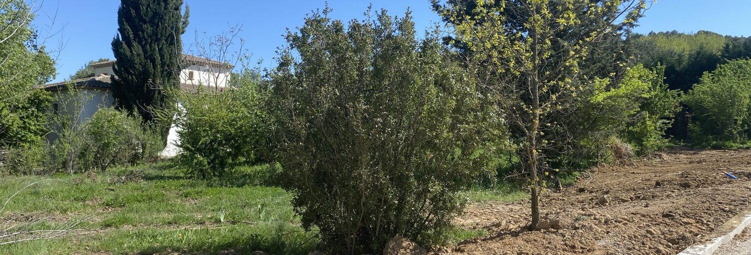 Terrain 320 m² à construire Le Puy-Sainte-Réparade (13610)