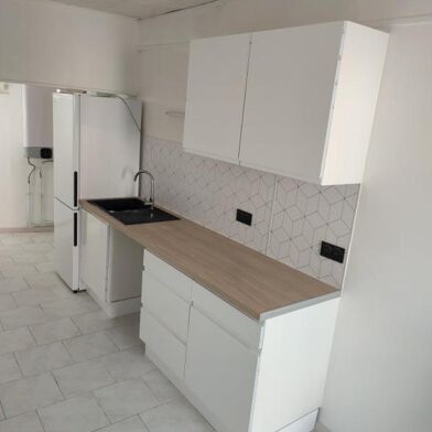 Maison 2 pièces 555 €