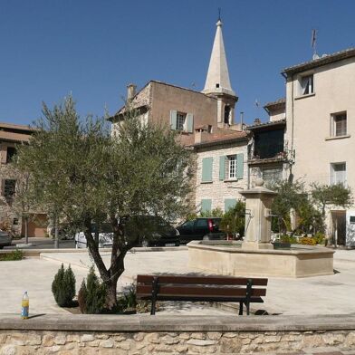 Appartement 3 pièces 730 €