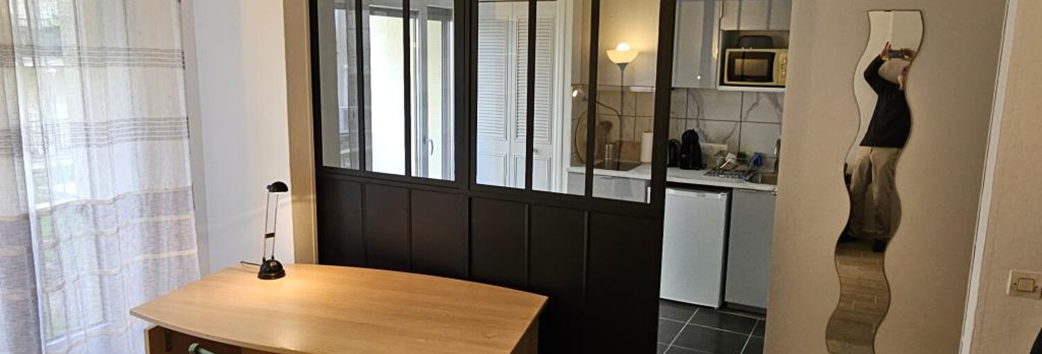 Appartement 1 Pièce 24 m² à louer à Toulon (83000)