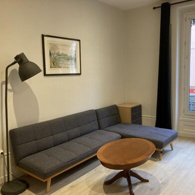 Appartement 2 pièces 900 €