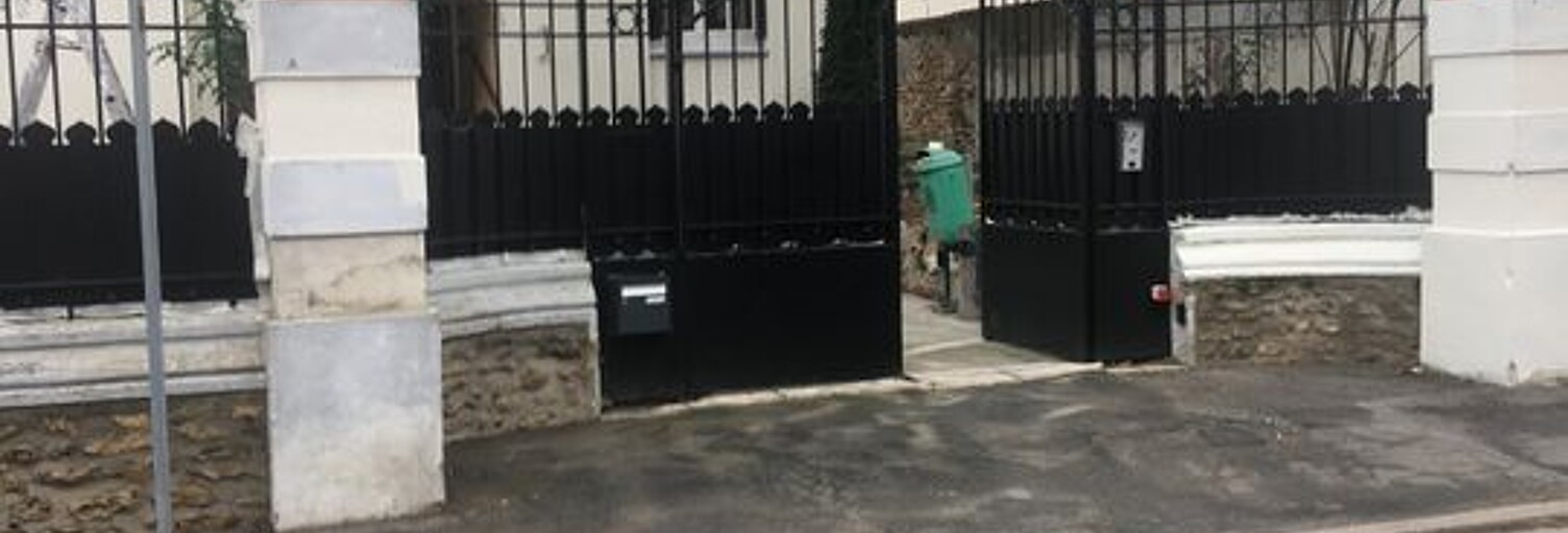 Appartement 1 Pièce 14 m² à louer à Mandres-les-Roses (94520)