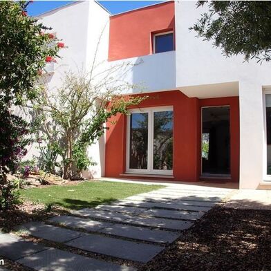 Maison 4 pièces 1900 €