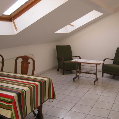 Appartement 4 pièces 960 €