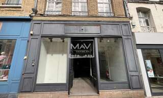 Commerce  120 m² à louer à Saint-Omer (62500)