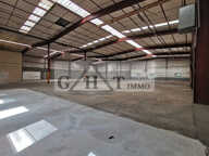 ENTREPOT-BUREAUX DE 1600M2 EN VENTE A PLAISIR ! — photo 2