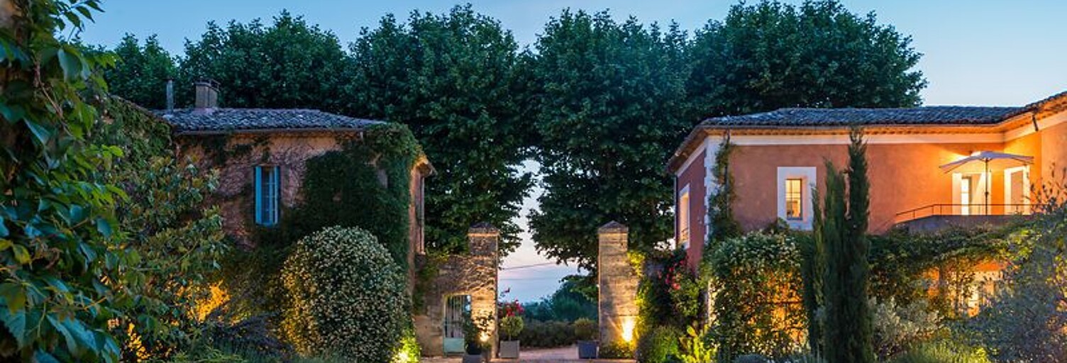 Maison 21 Pièces 783 m² à vendre à Uzès (30700)