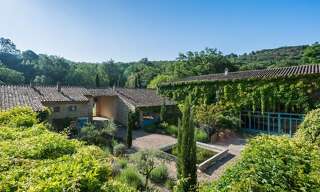 Maison 21 Pièces 783 m² à vendre à Uzès (30700)