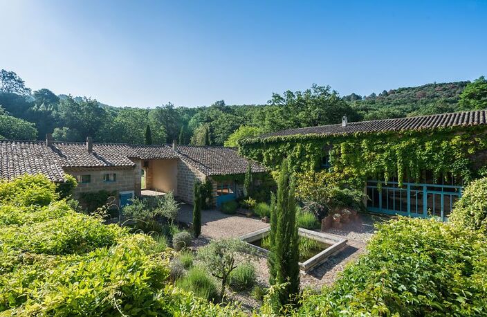 Magnifique domaine 1600 m²  très proche d'Uzès, 4,6 Ha de terres — photo 3