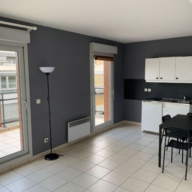 Appartement 2 pièces 757 €