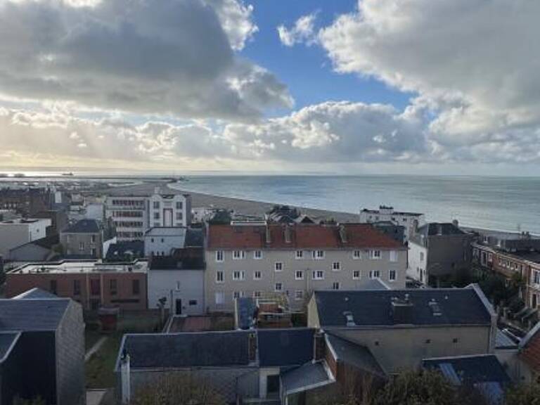 Chambre de bonne sur Saint Vincent avec vue mer — photo 1