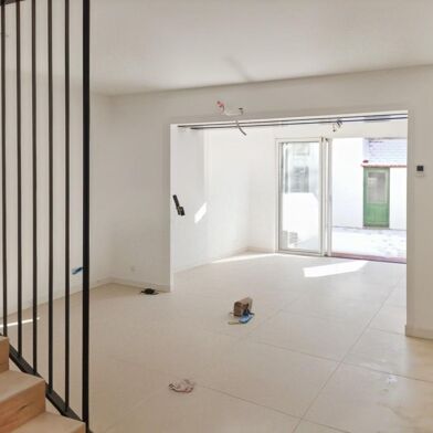 Maison 3 pièces 1300 €