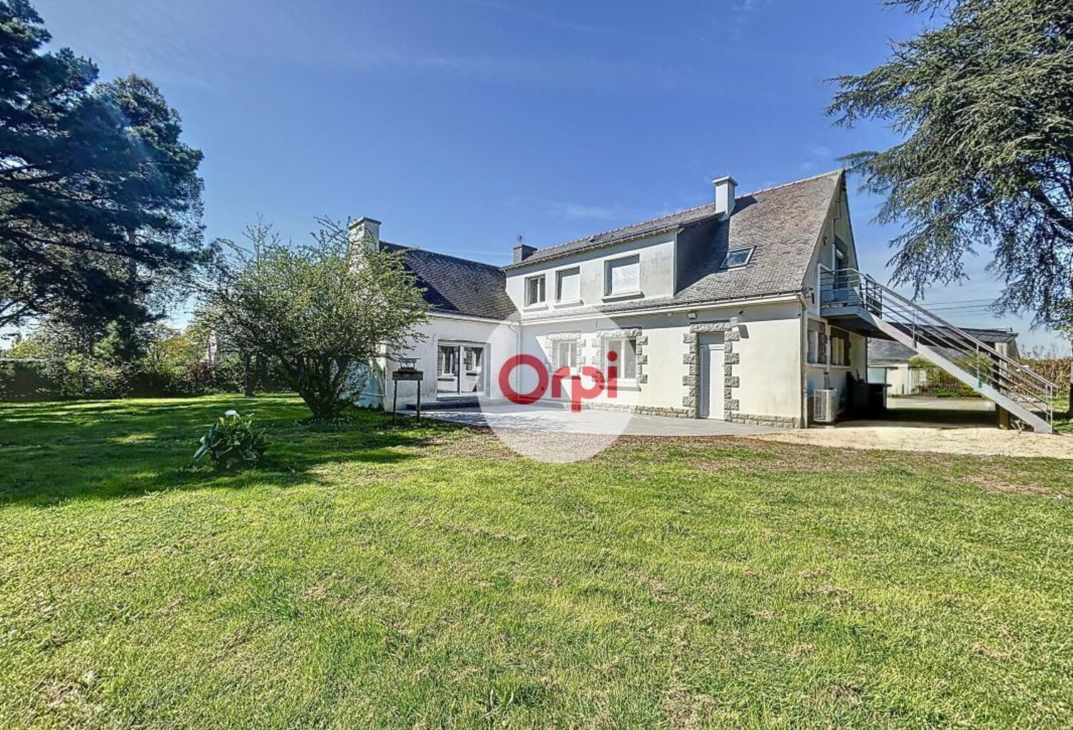 AU CALME Proche bourg ARZAL Grande Maison familiale, 165m² — photo 1