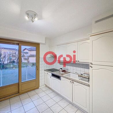 Appartement 3 pièces 1500 €