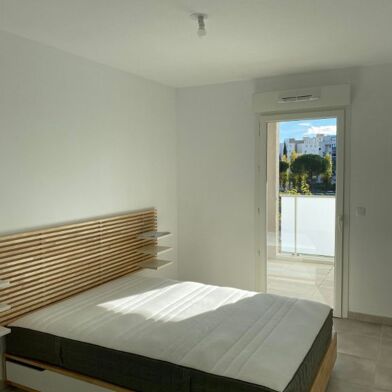 Appartement 2 pièces 871 €