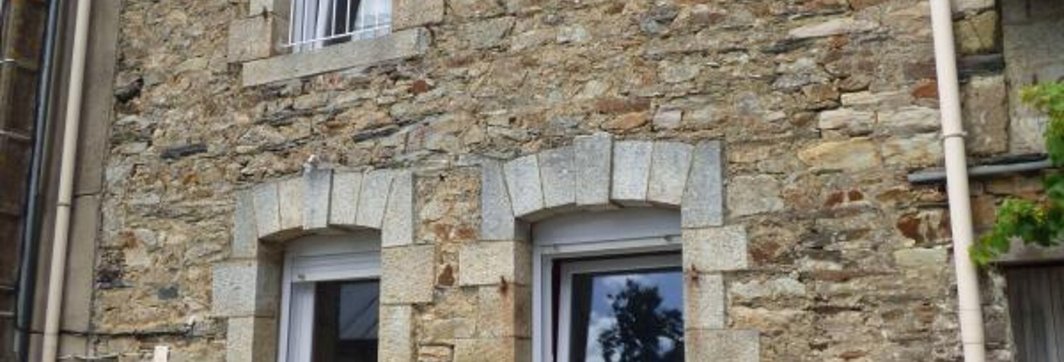 Maison 3 Pièces 84 m² à vendre à Bains-sur-Oust (35600)