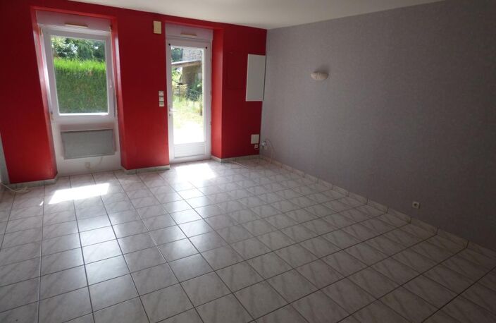 Maison À Vendre à Bains sur Oust — photo 2