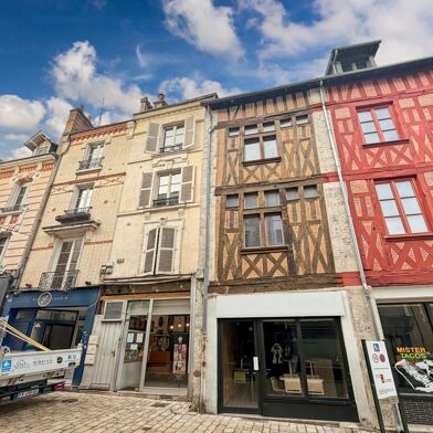 Appartement 3 pièces 626 €