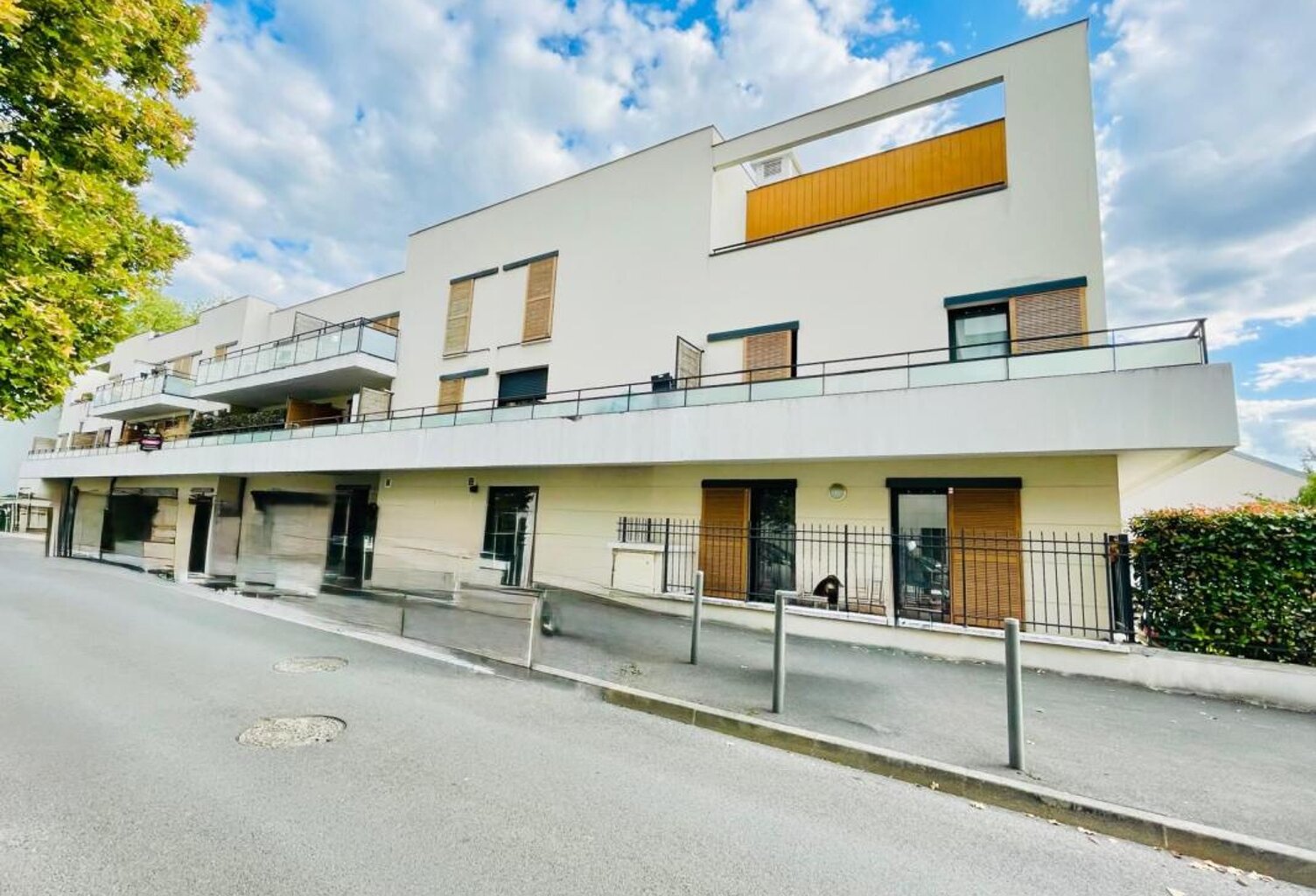 Appartement À Vendre — photo 1