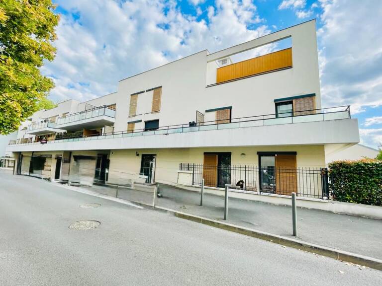 Appartement À Vendre — photo 1