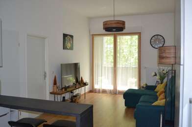 Appartement 2 pièces 240000 €