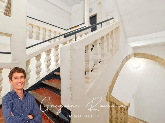 Immeuble Saint Chamas 15 pièce(s) 314 m2 — photo du bien