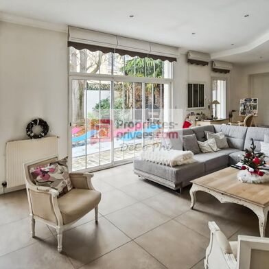 Maison 9 pièces 2390000 €