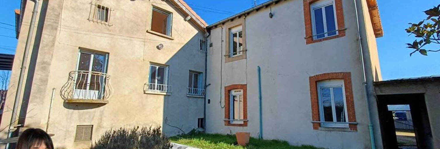 Maison 10 Pièces 375 m² à vendre à Commelle-Vernay (42120)