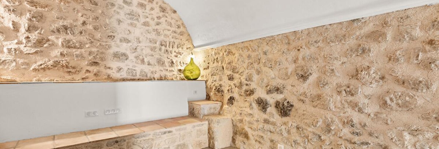 Maison 7 Pièces 142 m² à vendre à Fayence (83440)