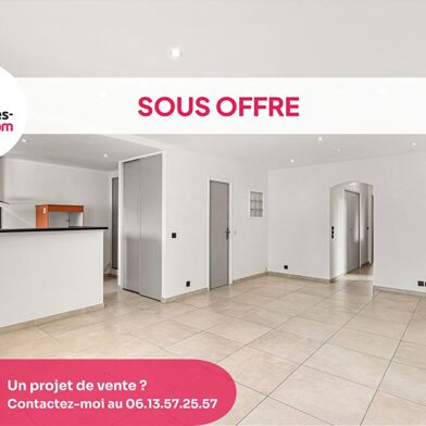 Appartement 3 pièces 240000 €