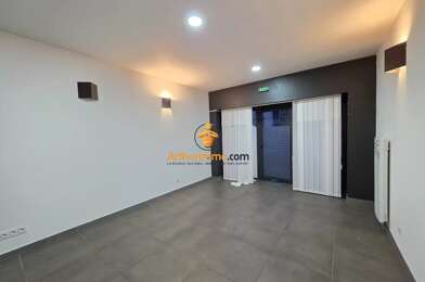 Commerce 3 pièces 59900 €