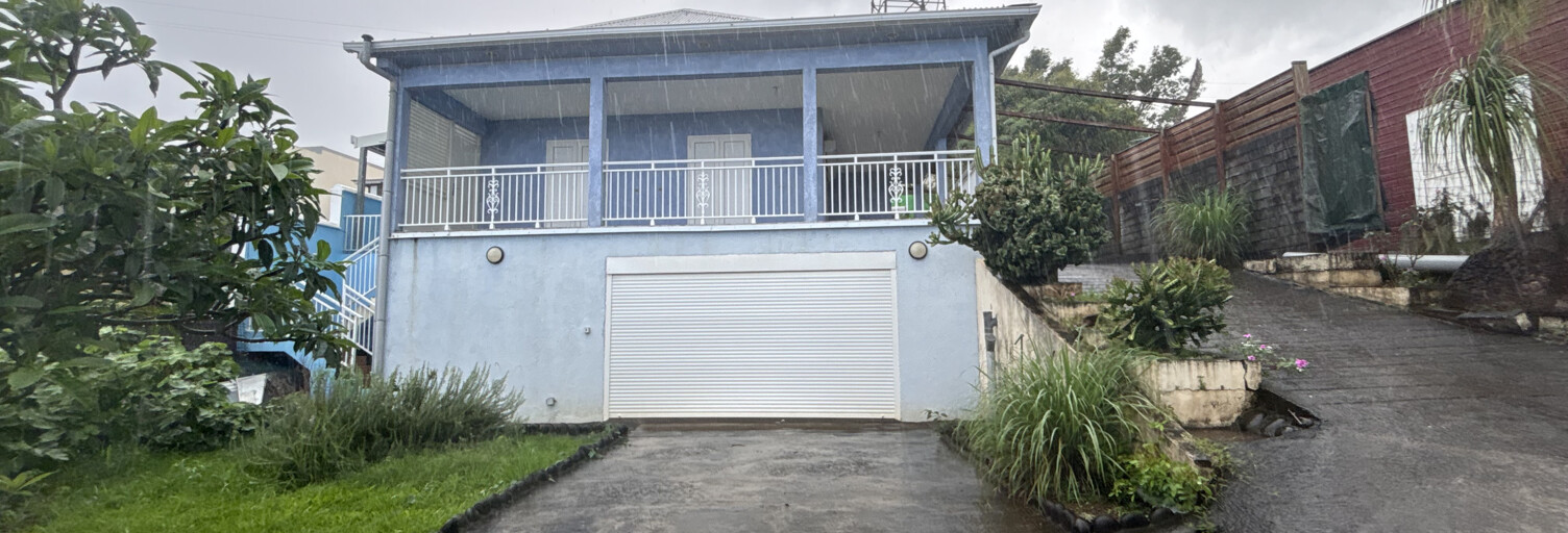 Maison 3 Pièces 94 m² à louer à Sainte-Marie (97438)